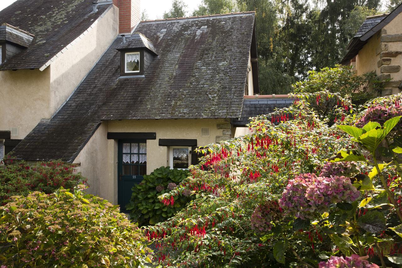 De La Bretesche *